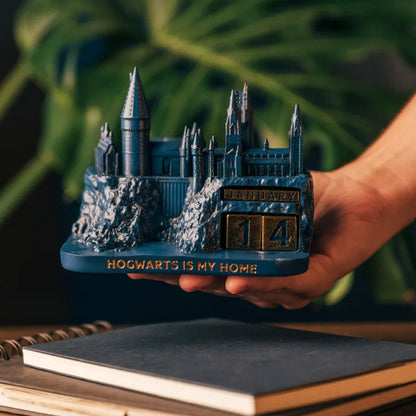 HARRY POTTER ハリーポッター (公開 25周年 ) - HOGWARTS 3Dパーペチュアルカレンダー / 永久カレンダー / カレンダー・ダイアリー