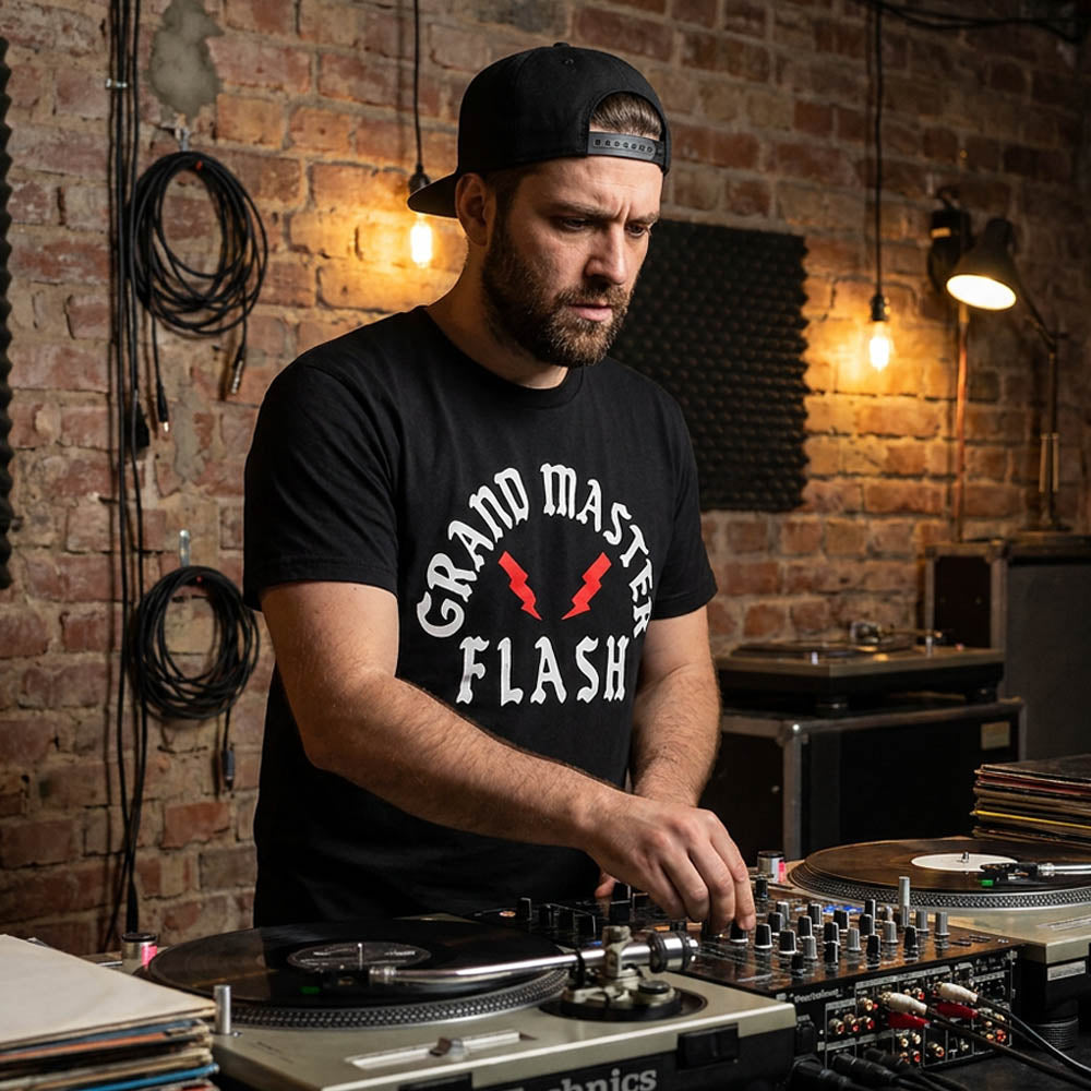 GRANDMASTER FLASH グランドマスターフラッシュ - MEDIEVAL BOLTS / Tシャツ / メンズ