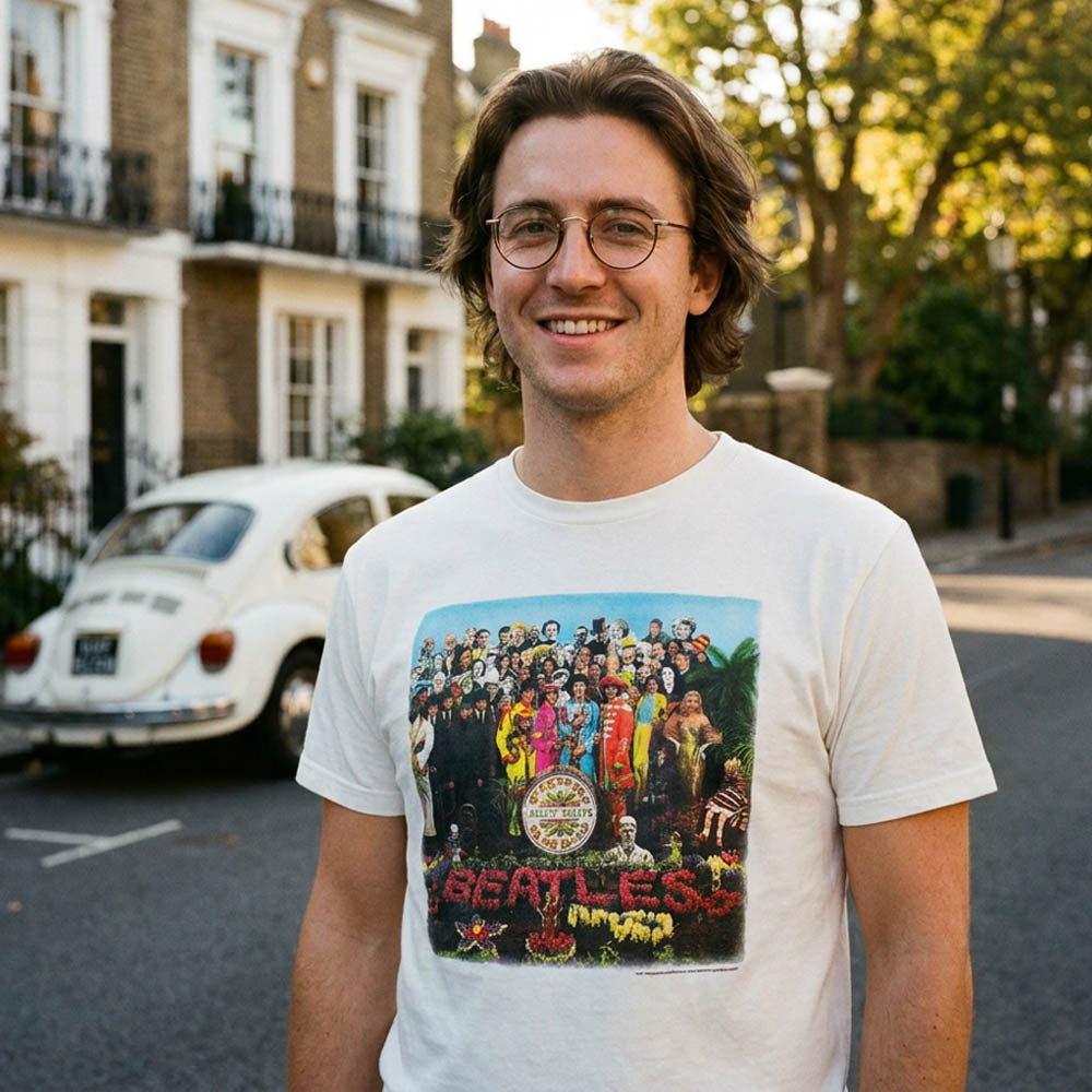 THE BEATLES ビートルズ (来日 60周年 ) - Vintage Sgt Pepper / バックプリントあり / Tシャツ / メンズ