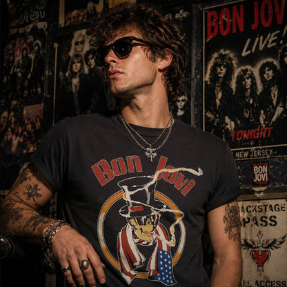 BON JOVI ボンジョヴィ - Kicked Ass / バックプリントあり / Tシャツ / メンズ