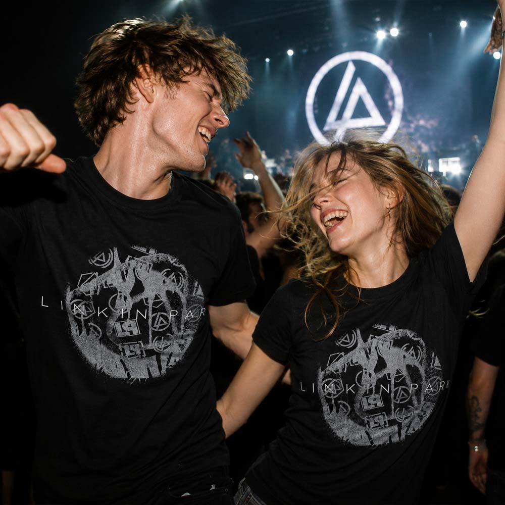 【予約商品】 LINKIN PARK リンキンパーク (Unshatter 公開記念 ) - Logo Blur / カーボンソフト加工 / Tシャツ / メンズ