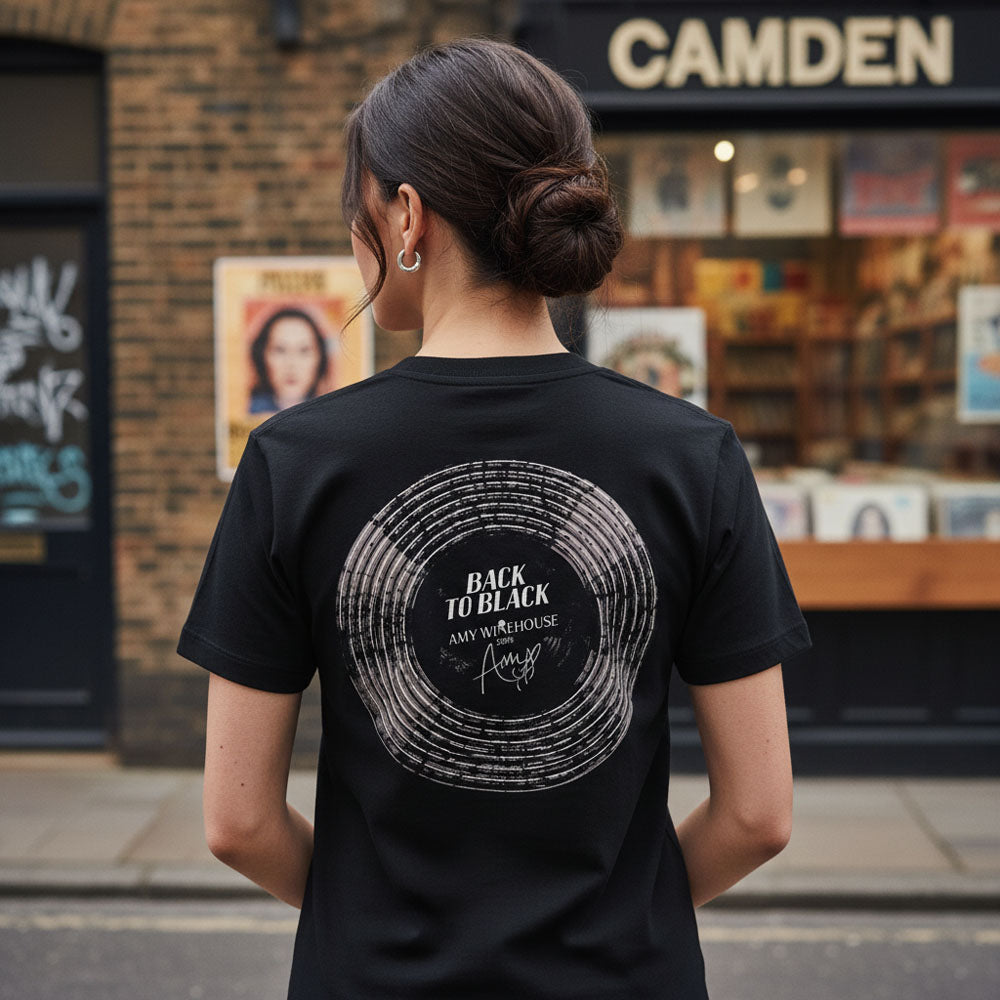 AMY WINEHOUSE エイミーワインハウス - BACK TO BLACK SIGNATURE / バックプリントあり / Tシャツ / メンズ