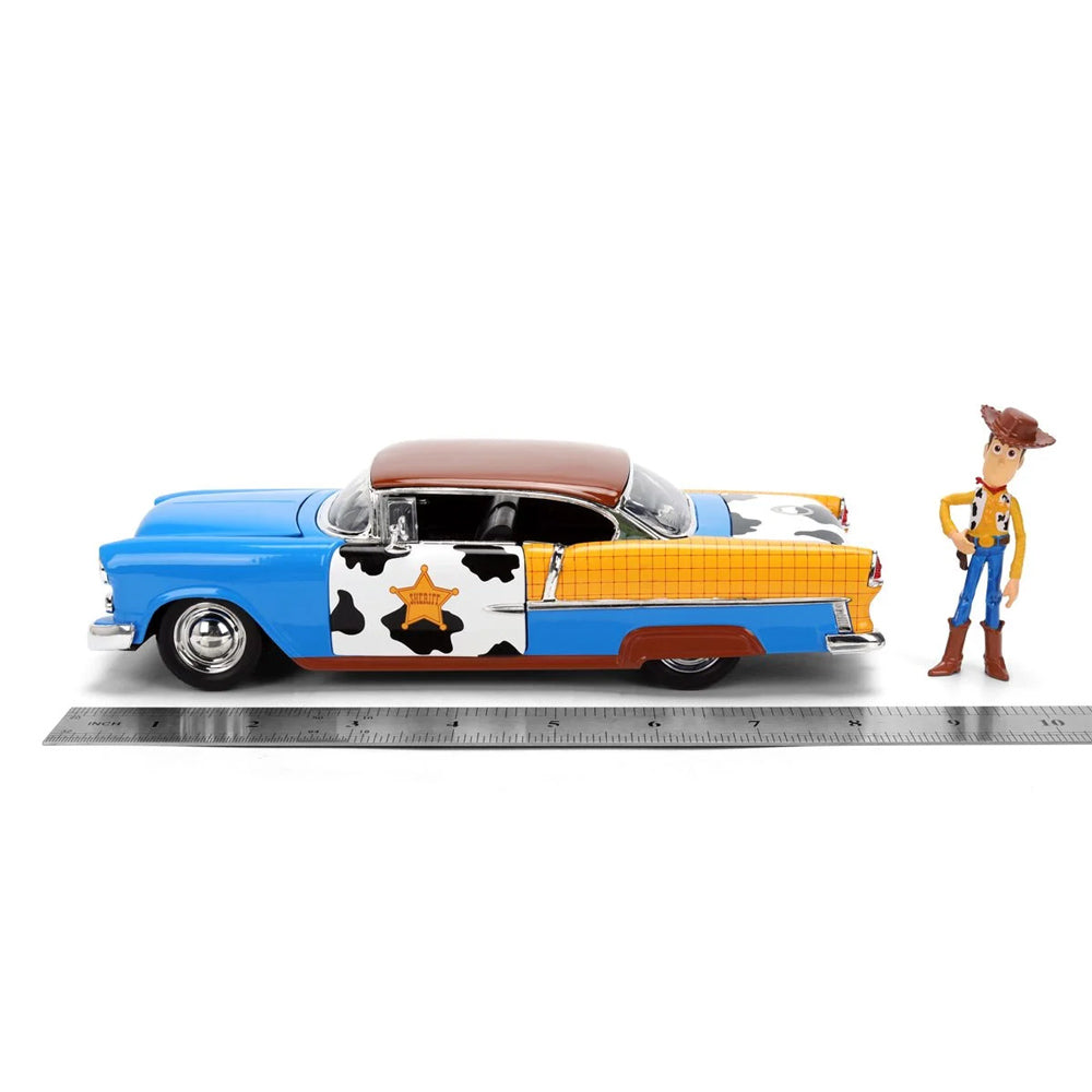 【予約商品】 TOY STORY トイ・ストーリー - Woody & 1955 Chevrolet Bel Air 1:24 Scale Die-Cast Metal Vehicle with Woody Figure / フィギュア・人形