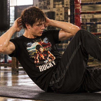 【予約商品】 ROCKY ロッキー (公開 50周年 ) - ROCKY GLOVE SMASH / Tシャツ / メンズ