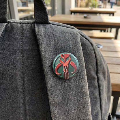 STAR WARS スターウォーズ (マンダロリアン・アンド・グローグー 5月22日 公開 ) - Mandalorian Symbol / バッジ｜公式ライセンス商品｜PGS