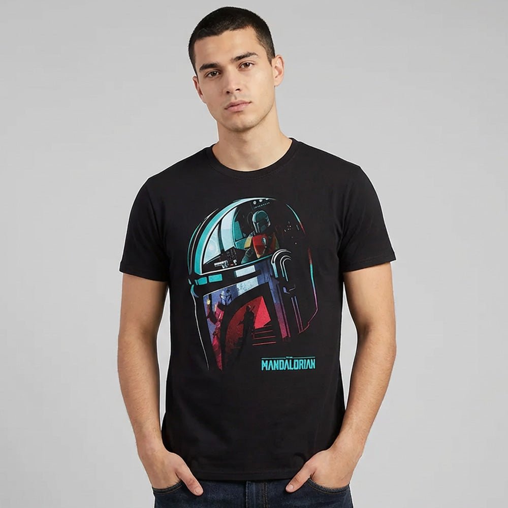 STAR WARS スターウォーズ (マンダロリアン・アンド・グローグー 5月22日 公開 ) - THE MANDALORIAN HELMET REFLECTION / Tシャツ / メンズ｜公式ライセンス商品｜PGS