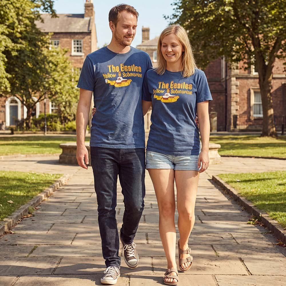 THE BEATLES ビートルズ (来日 60周年 ) - Logo & Sub / Stone Wash / Tシャツ / メンズ｜公式ライセンス商品｜PGS